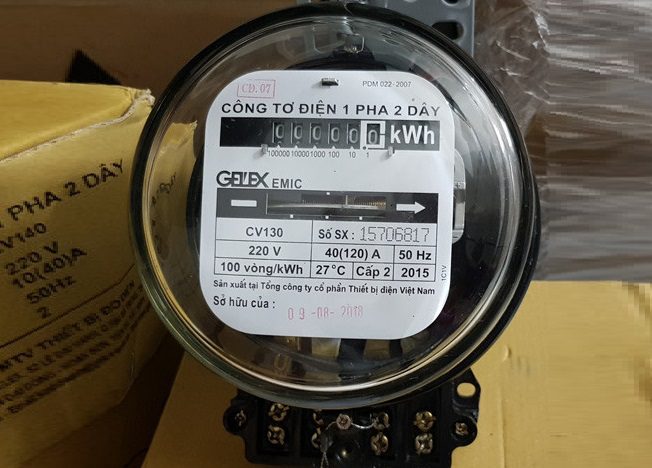 Cách Xem Số kW·h Trên Đồng Hồ Điện Tử